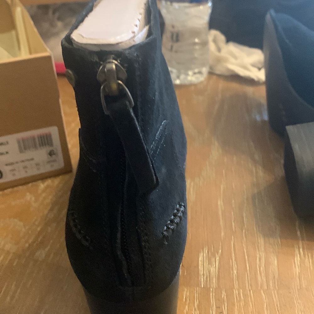 Nice new black Ugg’s boots